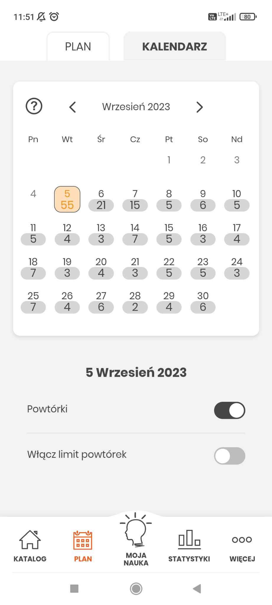 screenshot z aplikacji pokazujący ustawienia dostępne w zakładce "Kalendarz"
